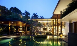 Ngôi nhà mát lạnh, ngập tràn nắng