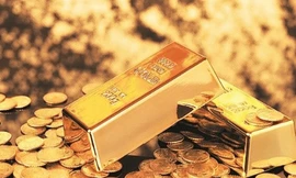 Lý do giá vàng bất ngờ tăng sốc