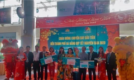 Đà Nẵng chào đón chuyến bay đầu tiên năm Canh Tý 2020