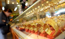 Giá vàng lập kỷ lục, đạt đỉnh cao nhất trong 10 năm. Ảnh minh hoạ 