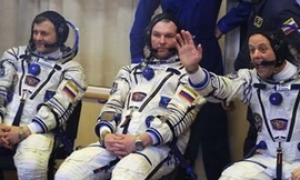 Ba nhà du hành trên ISS trở về Trái Đất an toàn