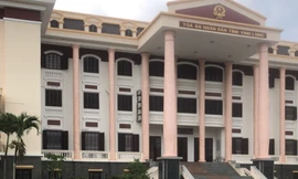 Toà tỉnh từ chối đơn khởi kiện của doanh nghiệp, toà cấp cao yêu cầu thụ lý