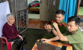 Công an Hà Nam 'về đích' đầu tiên trong việc cấp CCCD gắn chíp