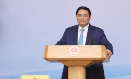 Thủ tướng: Tăng số nước được miễn thị thực, kéo dài thời hạn lưu trú