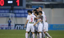 Cầu thủ HAGL ăn mừng bàn thắng vào lưới Thanh Hoá. (ảnh Anh Tú)