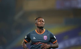 Mansaray được định giá 150.000 euro trên transfermarkt, được đánh giá có chuyên môn tốt nhưng thiếu kiềm chế.