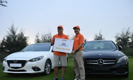 Lập HIO, golfer người Hàn Quốc nhận thưởng khủng