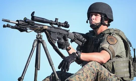 Mỹ xem lại chính sách trang bị vũ khí cho cảnh sát