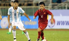 Tiền vệ Lương Hoài Nam của HAGL.