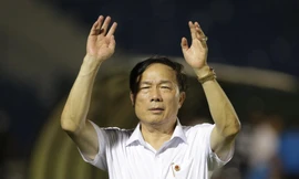 Bầu Đệ bị UNBD tỉnh Thanh Hoá "tuýt còi" vì văn bản xin rút khỏi V-League 2020.