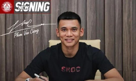 Thủ môn Phạm Văn Cường sẽ khiến Bùi Tiến Dũng phải nỗ lực hơn để cạnh tranh được vị trí tại Tp Hồ Chí Minh. 