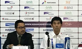 HLV Kojime Moriyasu (trái) cho biết Nhật Bản vẫn cần khắc phục lỗi để chơi tốt hơn.