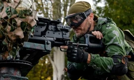 Một tay súng ly khai miền đông