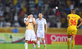 HAGL đánh rơi 2 điểm quý giá trên sân Thiên Trường trước Nam Định.