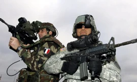 NATO đang gia tăng đề phòng Nga vì cuộc khủng hoảng Ukraine