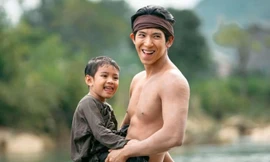 Nam chính 'Đèn âm hồn' nhập viện vì bị chê diễn thảm họa