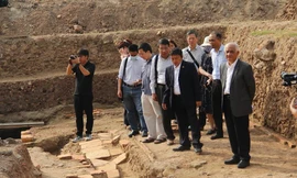 Khai quật Chính điện Kính Thiên: Phát lộ dấu tích sân Đan Trì, đường Ngự đạo 