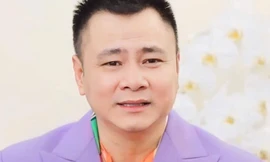 NSND Tự Long: 'Vợ rất sợ tôi'