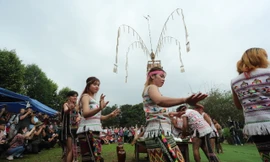 Về Làng Văn hóa xem tái hiện lễ Chôl Chnăm Thmây, lễ Nhô Yàng kòi