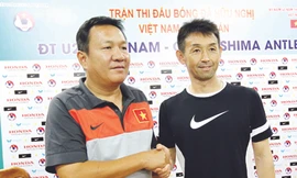 U23 VN-Kashima Antlers: Chờ 'tướng' Phúc