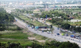 Phân lô bán nền 'lệch' quy hoạch khiến khách hàng 10 năm chưa được cấp sổ