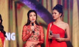 Á hậu Thanh Tú đầm đỏ lệch vai gợi cảm, hội ngộ Hoa hậu Đỗ Mỹ Linh