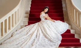 MC Hoàng Oanh hé lộ ảnh cưới, úp mở về chú rể