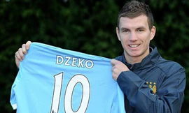 Dzeko ra mắt CLB mới với chiếc áo số 10