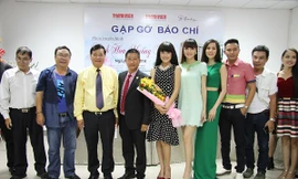 Ra mắt đoàn làm phim 'Tình hoa muống biển'