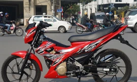 Cận cảnh 'trống choai' Suzuki Raider