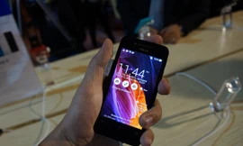 Asus bất ngờ tung ZenFone 4 bản ‘pin trâu’