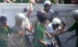 Đề nghị Bộ Công an vào cuộc vụ hành hung nhà báo