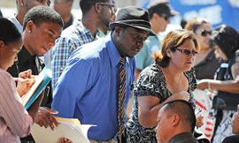 Mỹ: Khủng hoảng việc làm kéo dài một thập kỷ nữa