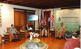 Quang cảnh Hội nghị hẹp Ngoại trưởng ASEAN tại Indonesia Ảnh: www.deplu.go.id