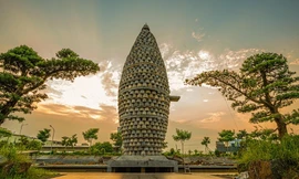 Lạ kỳ ngôi tháp làm từ 1.012 cối đá, tạo hình hạt lúa ở Bắc Ninh