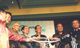 Quản chặt vốn vay đầu tư ra nước ngoài