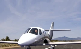 4 chiếc máy bay nhập khẩu về Việt Nam lại gặp vướng