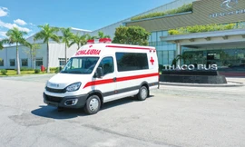 Xe cấp cứu do Thaco sản xuất phục vụ phòng chống COVID-19 