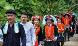 Lũng Slàng ngày mới 