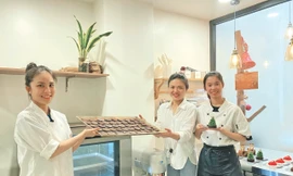 Quê hương gọi, con dân Việt đáp lời