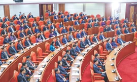 Cán bộ là 'gốc' của mọi công việc 