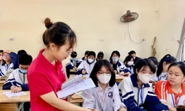 Sinh viên trải nghiệm làm thêm 