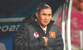 HLV Mai Đức Chung: 'ĐT Việt Nam không thực hiện đúng đấu pháp'