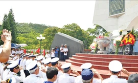 Các cựu binh trên các chuyến tàu không số về thăm lại chiến trường xưa