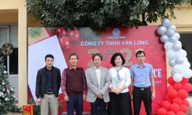 Nữ thi sĩ trên thương trường 