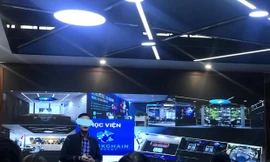 Ông T. trong buổi nói chuyện với nhà đầu tư 