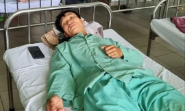 Bị hành hung khi giám sát thi công đường làng 