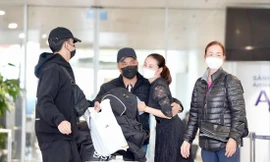 Đón người Việt từ vùng chiến sự Ukraine: Đất Mẹ ân tình