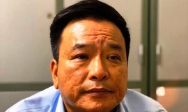 Hà Nội kỷ luật hàng loạt cán bộ y tế, dịch vụ công ích 