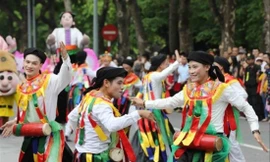 Không nên chỉ tập trung vào hoạt động văn hóa mang tính hình thức